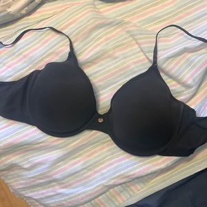 3/$15 NWOT 32D black basic bra